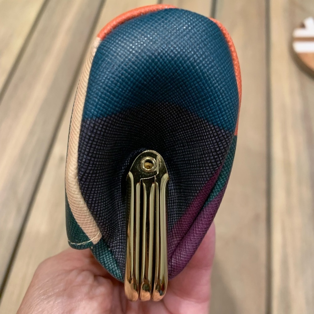 Coin Purse - Picture 3 of 10